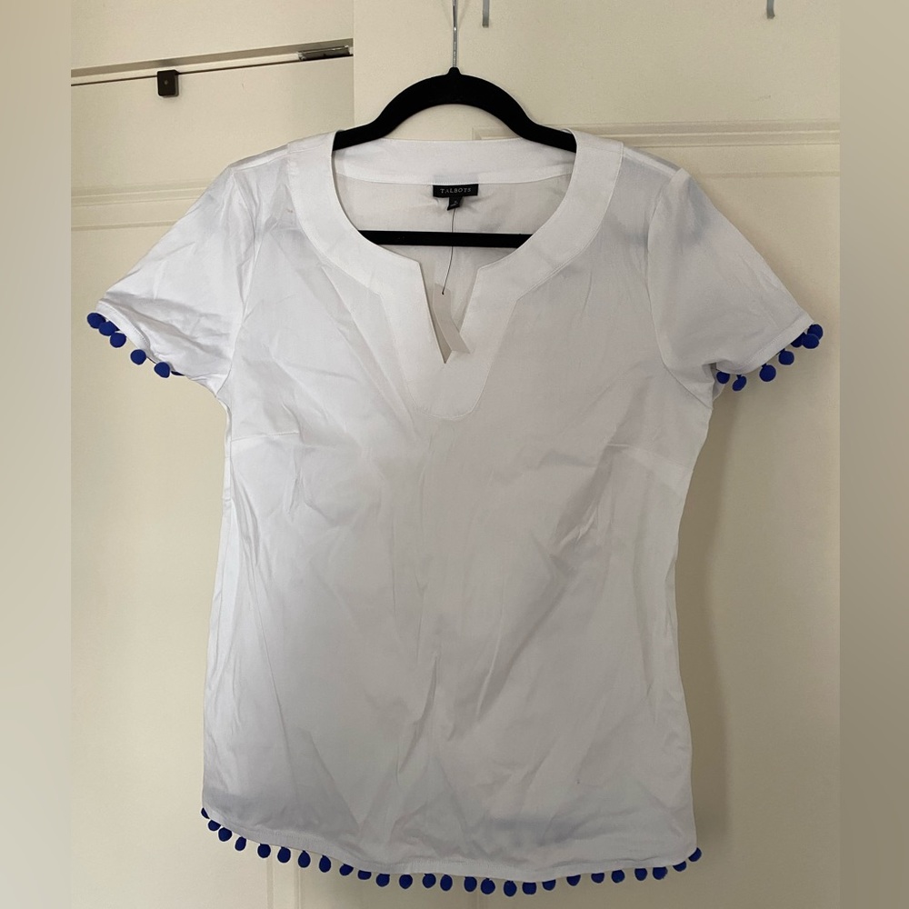 NWT talbots white short sleeve with blue Pom poms